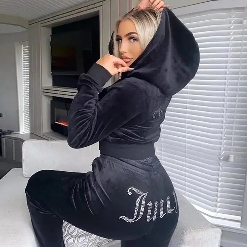 Winter Clothing Pk - بدلة رياضية شتوية جديدة لعام 2025