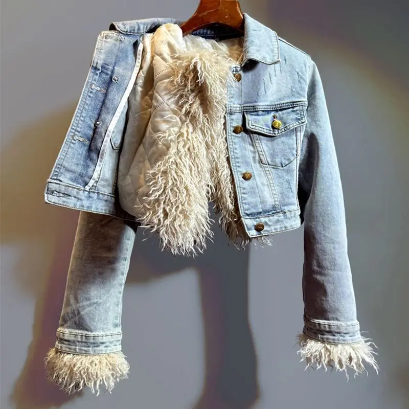 Winter Clothing Hong Kong - جاكيت نسائي جديد للشتاء من قماش